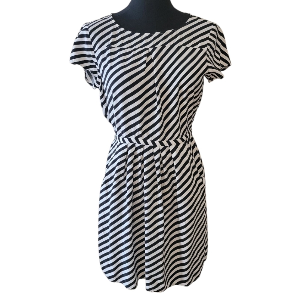 J. Crew Black & White Stripe Dress‎ Size 2